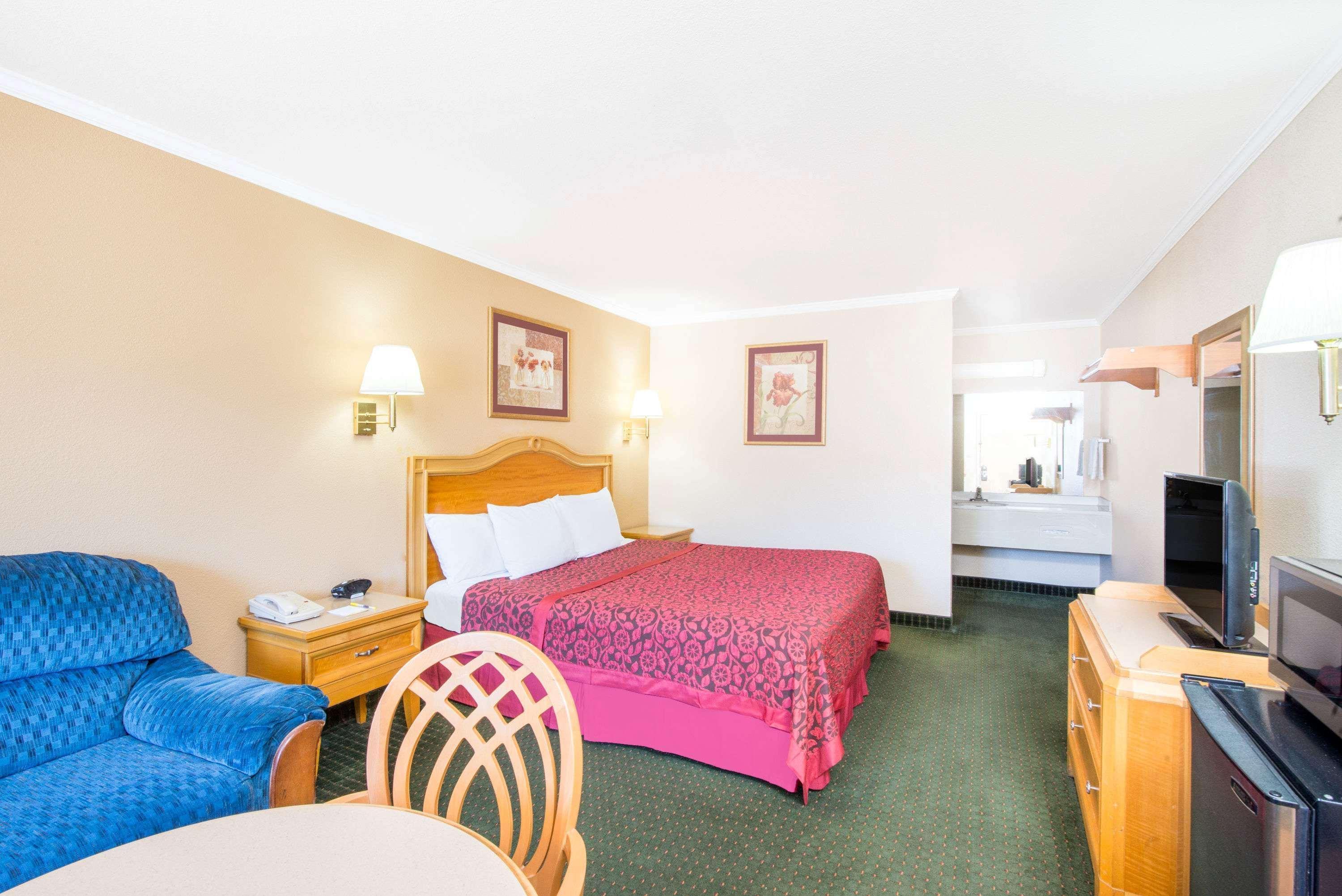 Days Inn By Wyndham Alamogordo White Sands Екстериор снимка