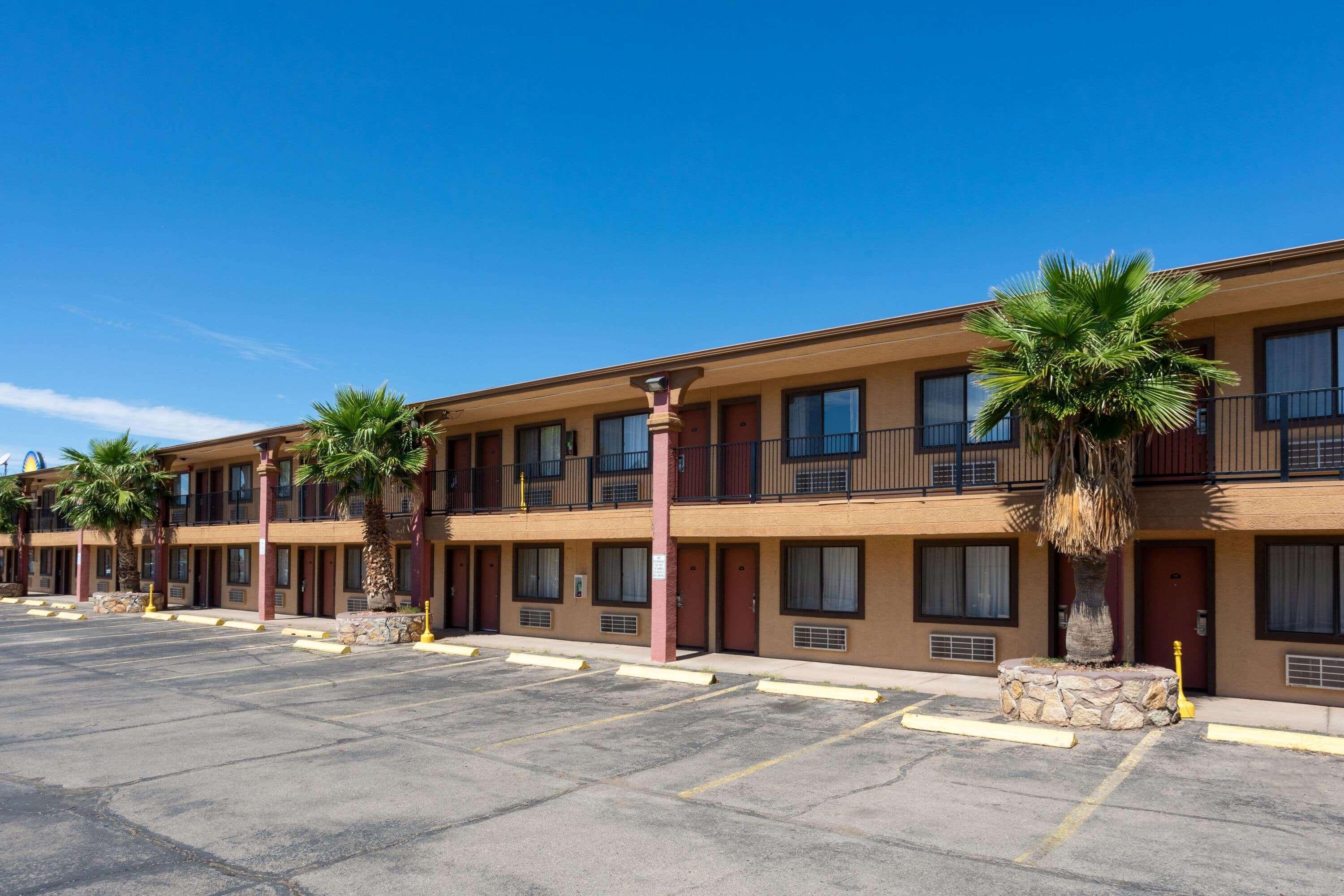 Days Inn By Wyndham Alamogordo White Sands Екстериор снимка