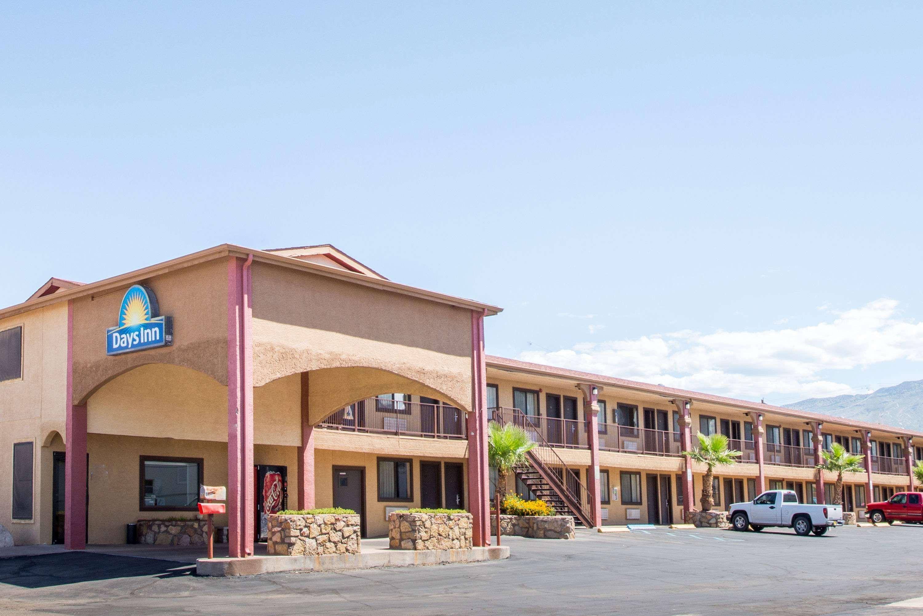 Days Inn By Wyndham Alamogordo White Sands Екстериор снимка