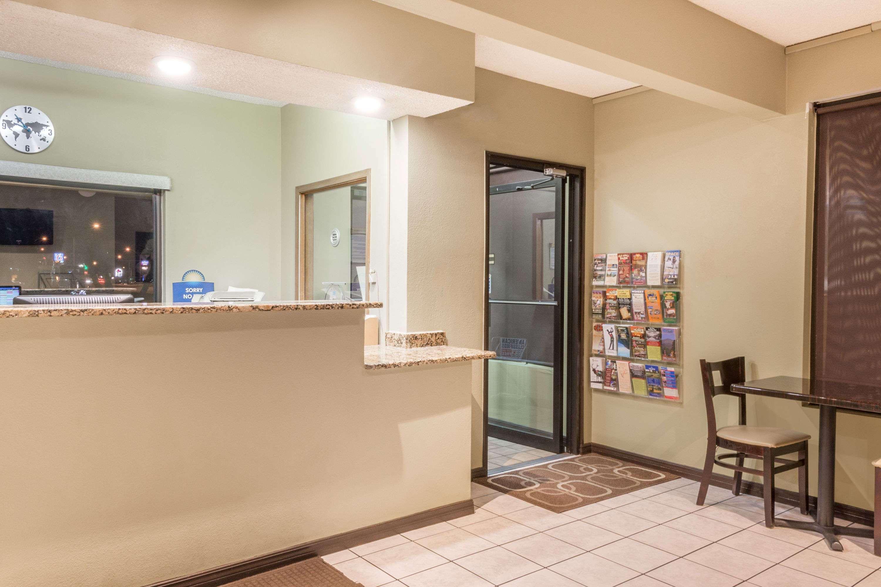 Days Inn By Wyndham Alamogordo White Sands Екстериор снимка
