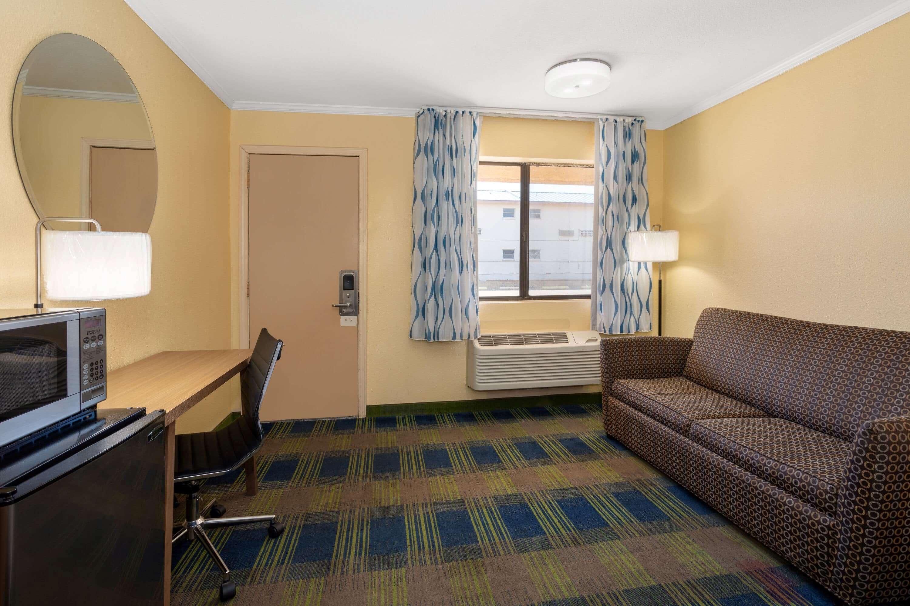 Days Inn By Wyndham Alamogordo White Sands Екстериор снимка
