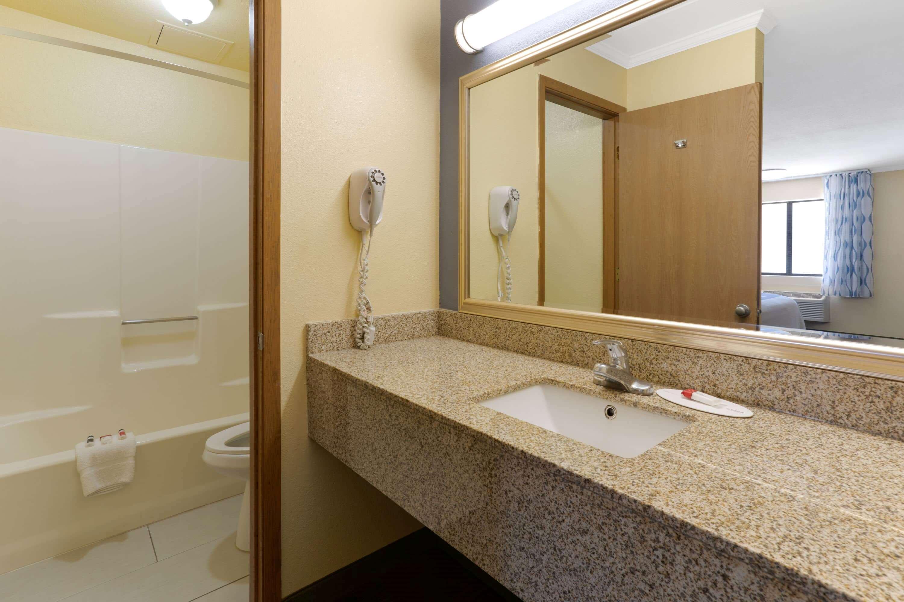 Days Inn By Wyndham Alamogordo White Sands Екстериор снимка