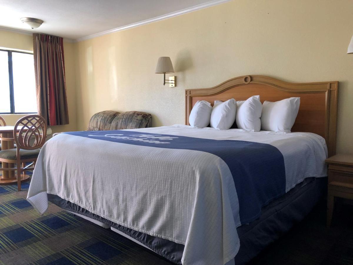 Days Inn By Wyndham Alamogordo White Sands Екстериор снимка